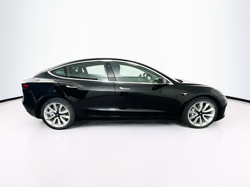 Used 2018 Tesla Model 3 Long Range image 10