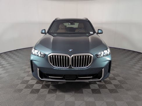 Used 2026 BMW X5 sDrive40i image 5
