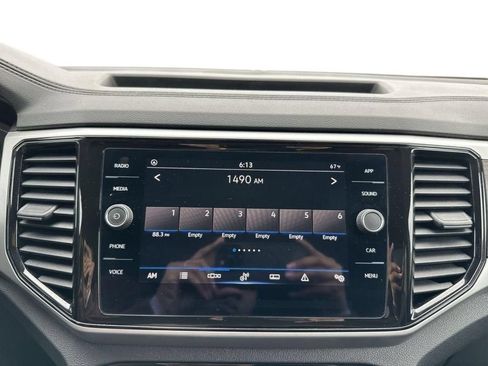 Used 2023 Volkswagen Atlas SE FWD image 11
