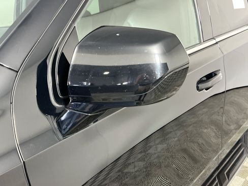 Used 2024 Chevrolet Tahoe LT AWD/4WD image 13