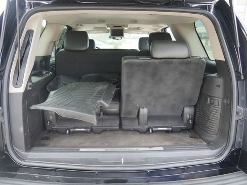 Used 2011 GMC Yukon Denali image 35