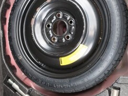 Used 2014 MAZDA MAZDA3 i Touring w/ Technology Package image 34