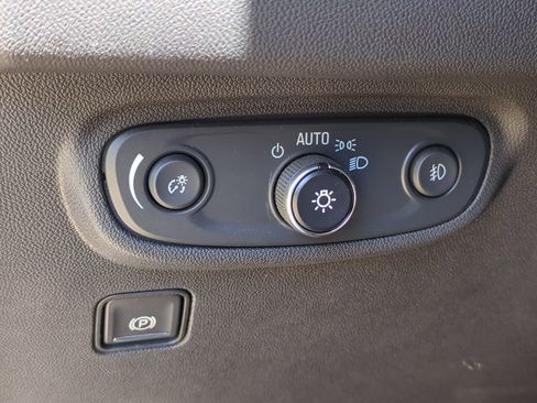 Used 2022 GMC Terrain AT4 AWD/4WD image 10