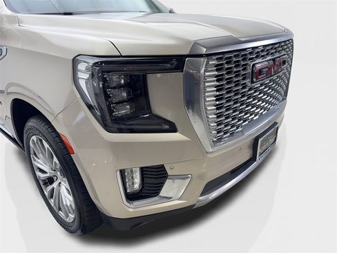 Used 2022 GMC Yukon Denali image 17
