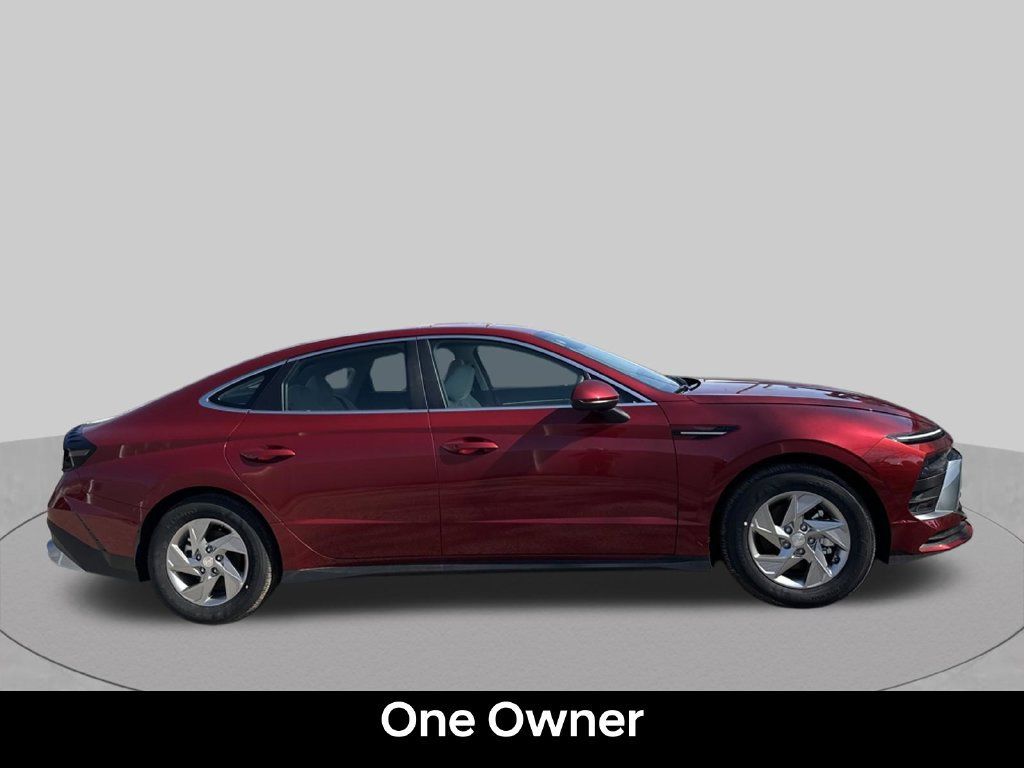 Used 2026 Hyundai Sonata SE FWD image 7