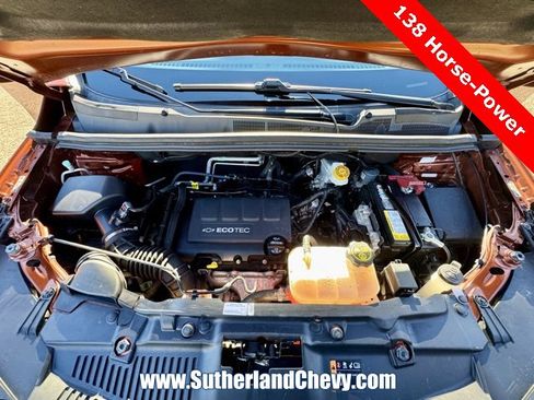 Used 2019 Chevrolet Trax LT w/ LT Convenience Package image 39