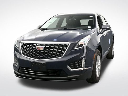 Used 2025 Cadillac XT5 Luxury image 8