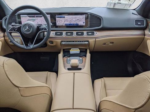 Used 2025 Mercedes-Benz GLE 450 4MATIC image 16