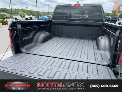 New 2026 RAM 1500 Big Horn AWD/4WD image 18
