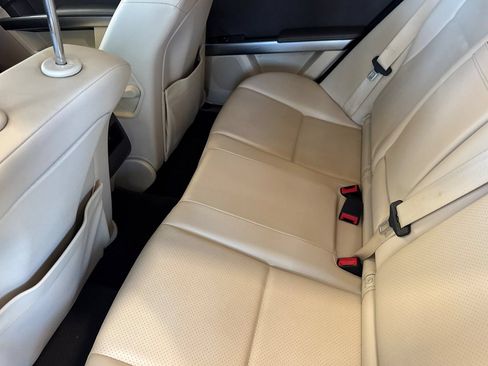 Used 2015 Mercedes-Benz GLK 350 4MATIC image 11