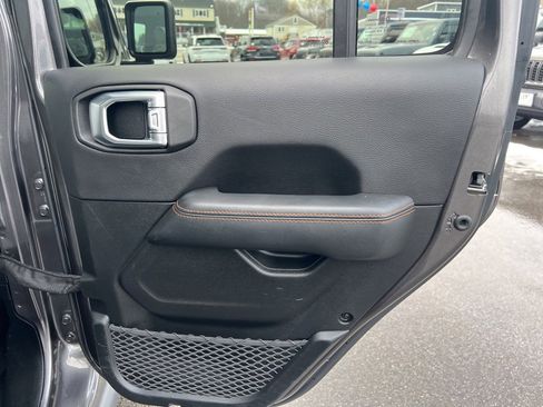 Certified 2021 Jeep Gladiator Mojave image 12