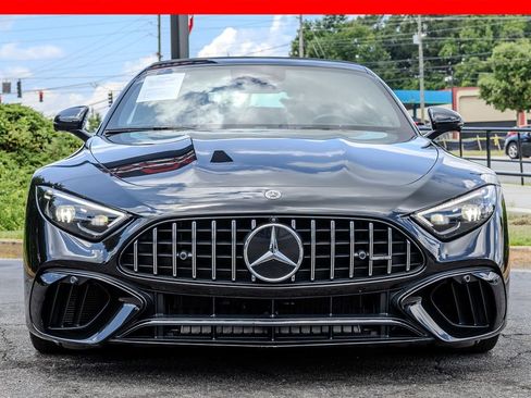 Used 2022 Mercedes-Benz SL 55 AMG 4MATIC image 2