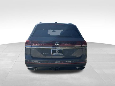 New 2026 Volkswagen Atlas SE FWD image 4