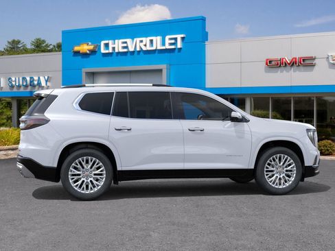 New 2026 GMC Acadia Denali w/ Super Cruise Package image 5