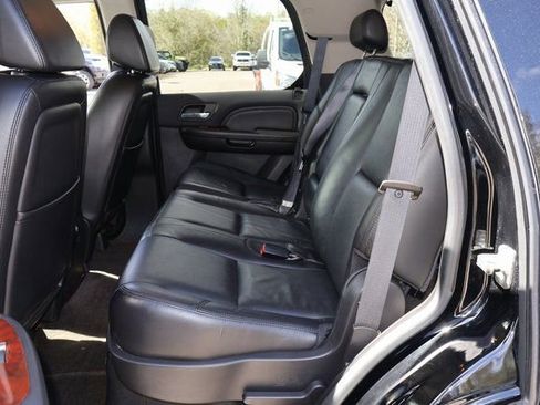 Used 2009 Cadillac Escalade Hybrid image 15