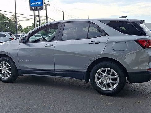 Certified 2024 Chevrolet Equinox LS w/ LS Convenience Package FWD image 8