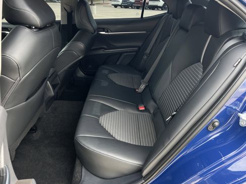 Used 2023 Toyota Camry SE w/ Convenience Package image 31