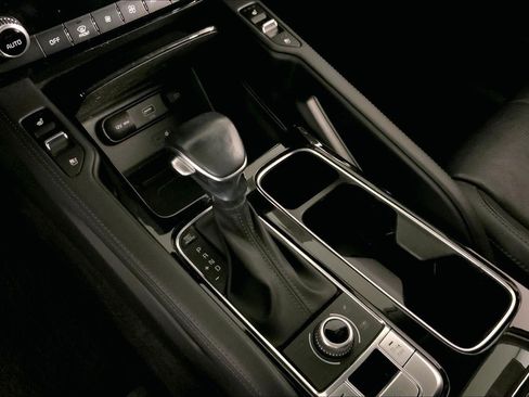 Used 2020 Kia Telluride EX AWD/4WD image 17