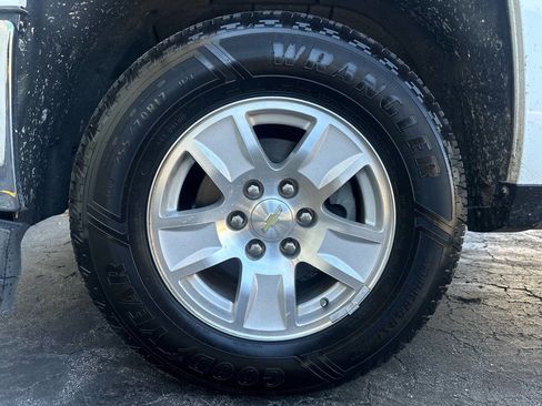 Used 2019 Chevrolet Silverado 1500 LT image 27