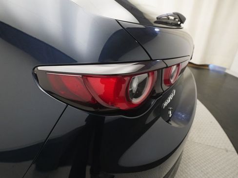 Used 2024 MAZDA MAZDA3 s image 32