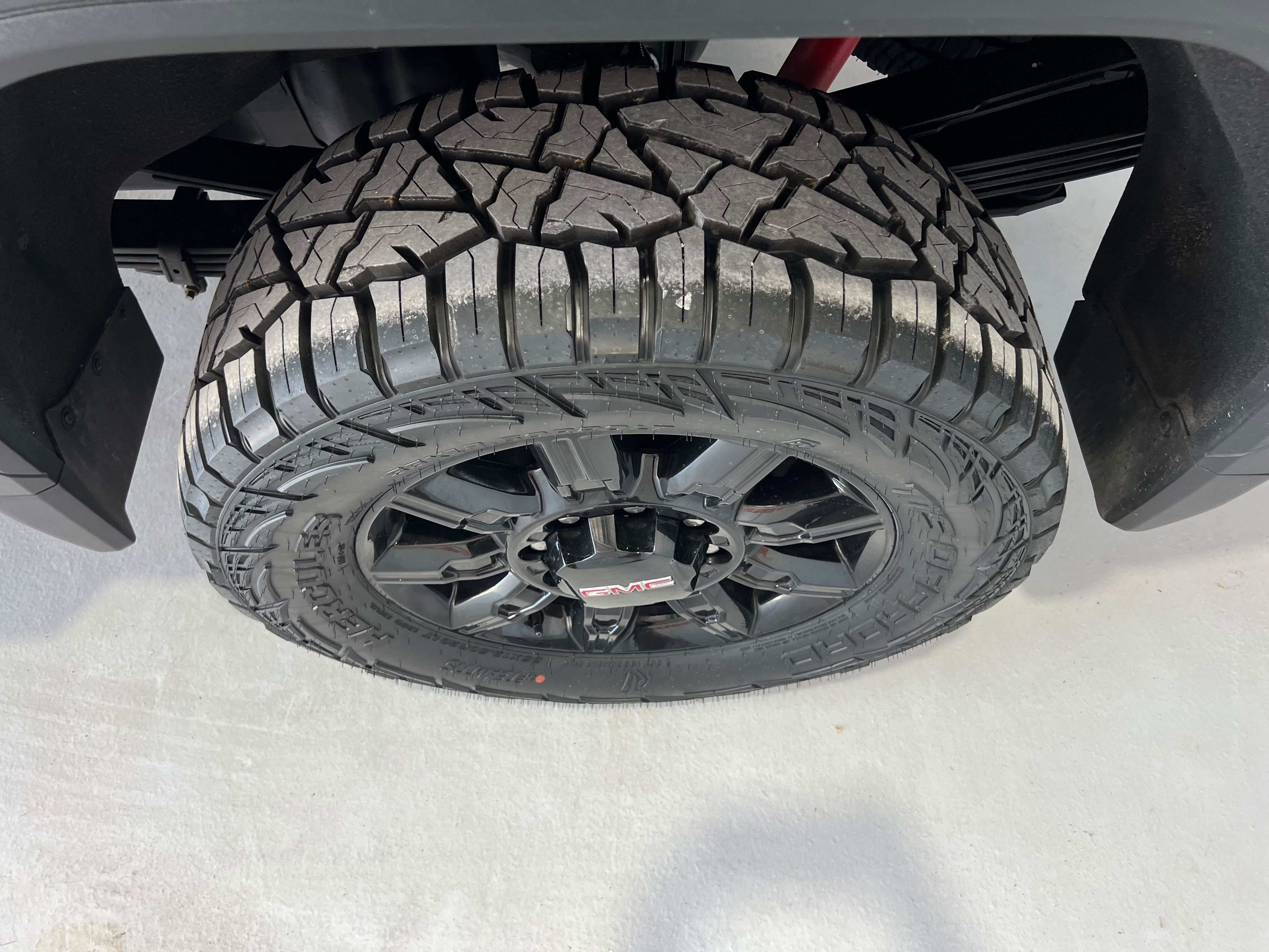 Used 2024 GMC Sierra 2500 AT4 w/ Max Trailering Package AWD/4WD image 10