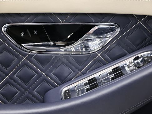 Used 2020 Bentley Continental GT w/ First Edition Specification image 11