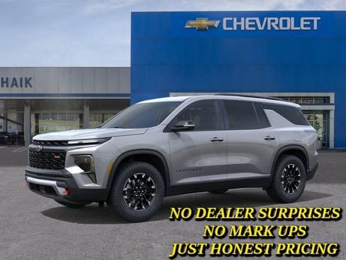 New 2026 Chevrolet Traverse Z71 AWD/4WD image 2