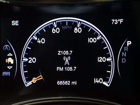 Used 2018 Jeep Grand Cherokee Limited w/ Luxury Group II RWD image 16