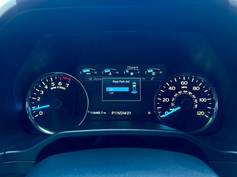 Used 2015 Ford F150 Lariat image 36