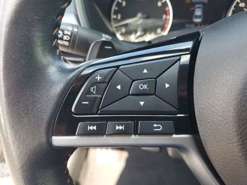 Certified 2024 Nissan Altima 2.5 SR FWD image 16