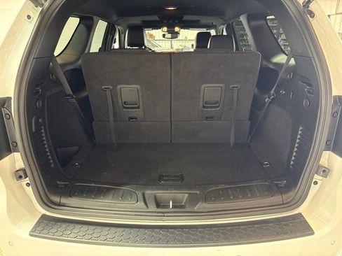 Used 2024 Dodge Durango GT RWD image 17