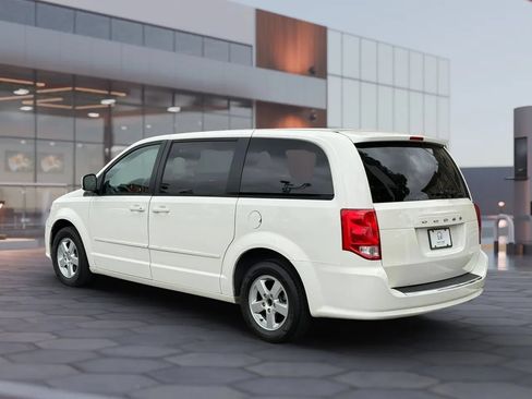 Used 2011 Dodge Grand Caravan Mainstreet FWD image 4