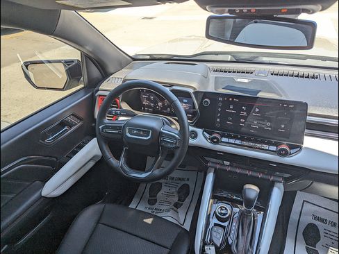 Used 2024 GMC Canyon AT4X w/ AT4X AEV Edition AWD/4WD image 24