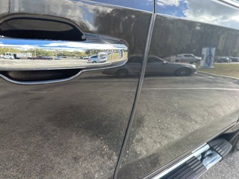 Used 2019 Chevrolet Silverado 1500 High Country w/ Technology Package image 57