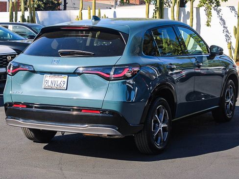 Used 2024 Honda HR-V EX-L image 9