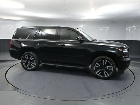 Used 2019 Chevrolet Tahoe LT w/ RST Edition AWD/4WD image 4