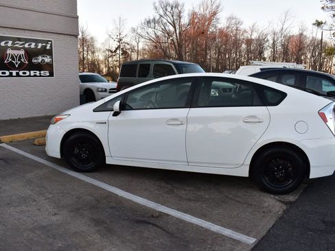 Used 2015 Toyota Prius One FWD image 3