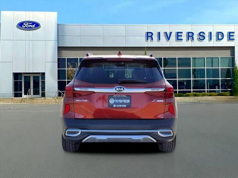Used 2021 Kia Seltos S image 5