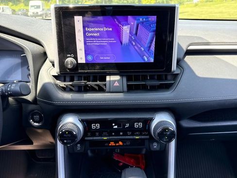 Certified 2024 Toyota RAV4 XLE AWD/4WD image 27