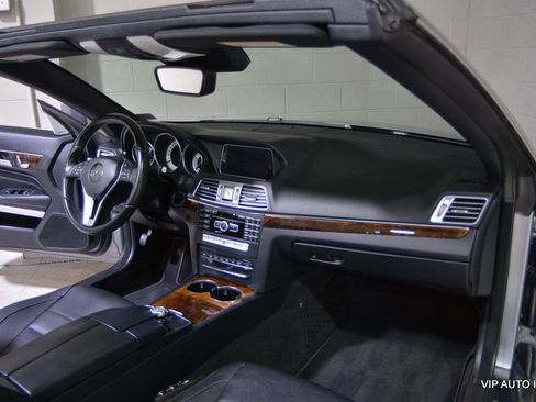 Used 2014 Mercedes-Benz E 350 Cabriolet image 16