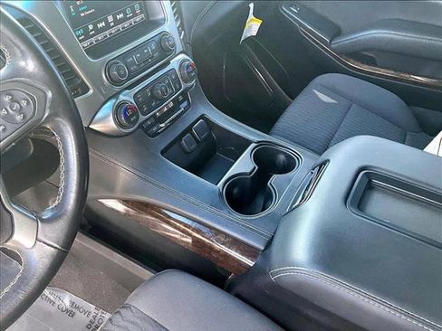 Used 2019 Chevrolet Tahoe LS image 14