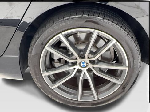 Used 2022 BMW 330i Sedan w/ Driving Assistance Package RWD image 12
