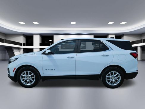 Used 2024 Chevrolet Equinox LT FWD image 3