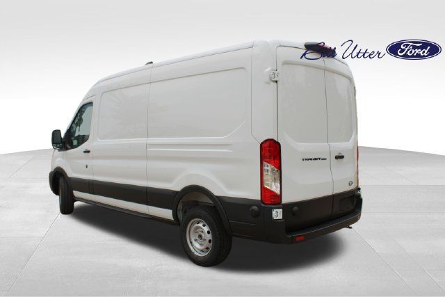 New 2026 Ford Transit 250 148 Medium Roof w/ Load Area Protection Package RWD image 4