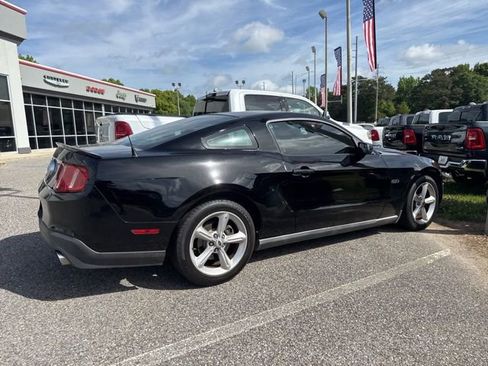 Used 2011 Ford Mustang GT RWD image 5