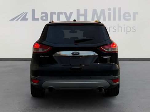 Used 2016 Ford Escape Titanium w/ Equipment Group 301A AWD/4WD image 4