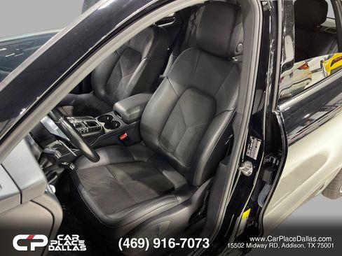Used 2021 Porsche Macan AWD/4WD image 18