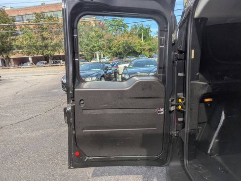 Used 2017 RAM ProMaster City Tradesman w/ Rear Back-up Camera Group image 35