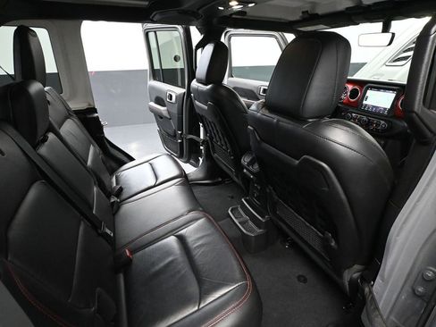 Used 2021 Jeep Wrangler Unlimited Rubicon w/ Uconnect 4C Nav & Sound Group image 43