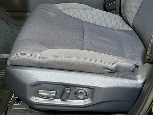 New 2026 Toyota Tundra SR5 image 19